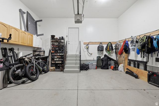 10302 N MORGAN BLVD, Cedar Hills, UT 84062