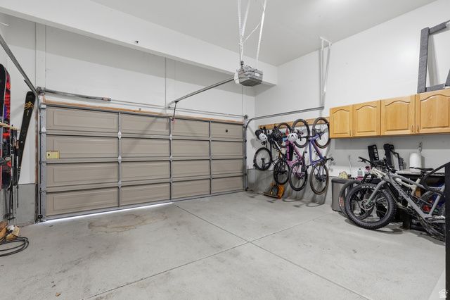 10302 N MORGAN BLVD, Cedar Hills, UT 84062