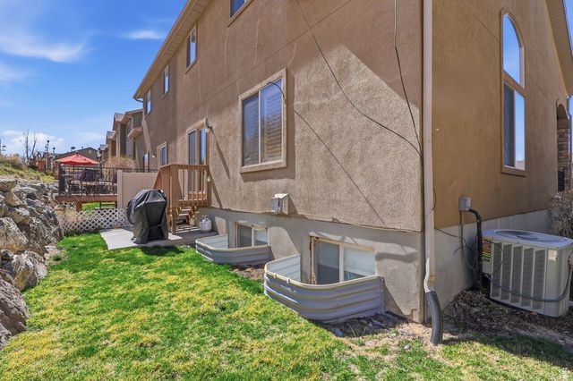 10302 N MORGAN BLVD, Cedar Hills, UT 84062