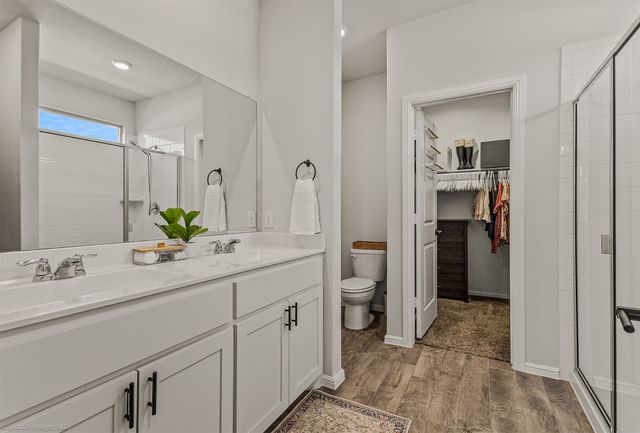 8532 Sandy Park Drive, Fort Worth, TX 76179