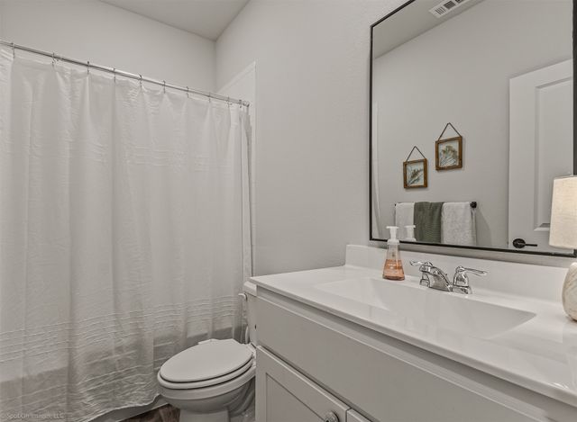 8532 Sandy Park Drive, Fort Worth, TX 76179