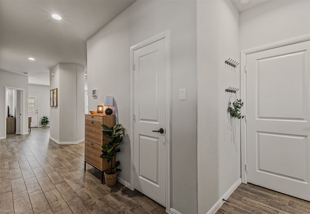 8532 Sandy Park Drive, Fort Worth, TX 76179