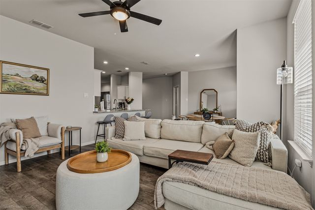 8532 Sandy Park Drive, Fort Worth, TX 76179