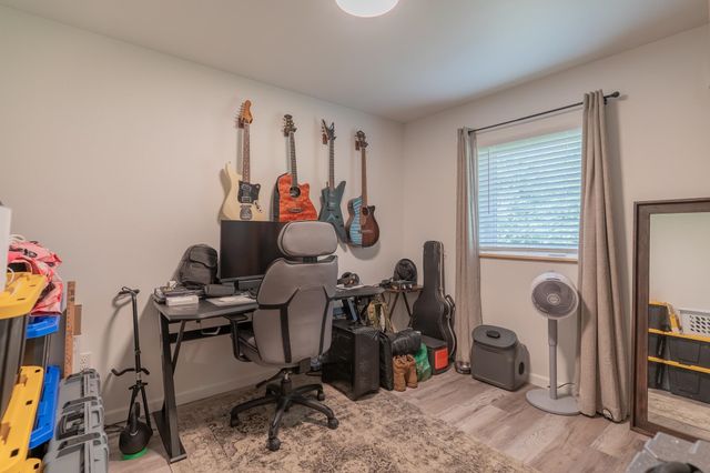 2400 HEARTLAND AVENUE, North Pole, AK 99705