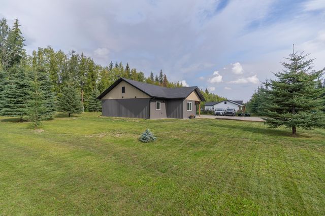 2400 HEARTLAND AVENUE, North Pole, AK 99705