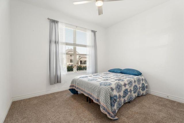 992 Youth Water Road, Montgomery, TX 77316