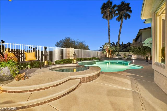 2428 Tour Edition Drive, Henderson, NV 89074