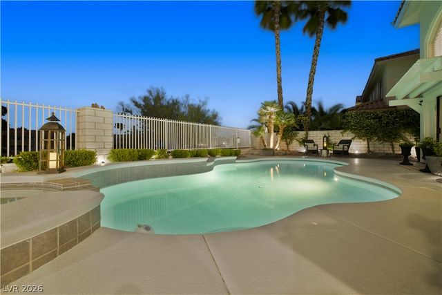 2428 Tour Edition Drive, Henderson, NV 89074