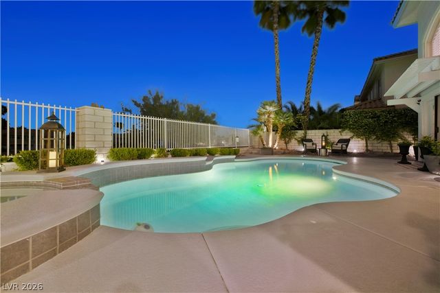 2428 Tour Edition Drive, Henderson, NV 89074