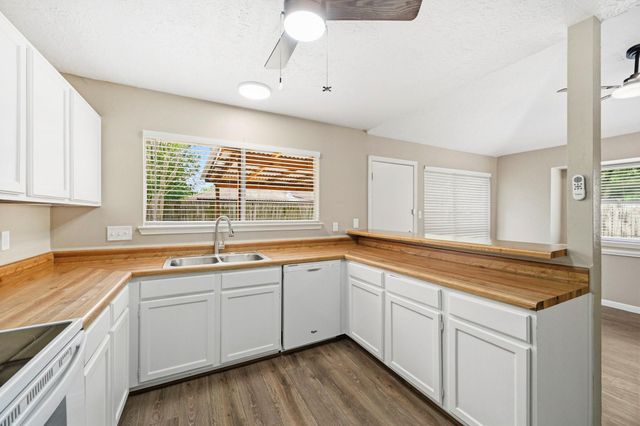 5202 Roserock Lane, Spring, TX 77379