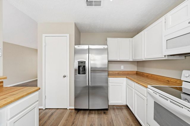 5202 Roserock Lane, Spring, TX 77379