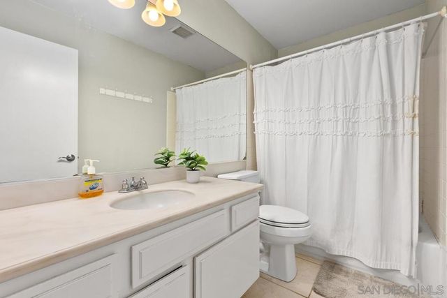 4475 Saint Andrews Place, Oceanside, CA 92057