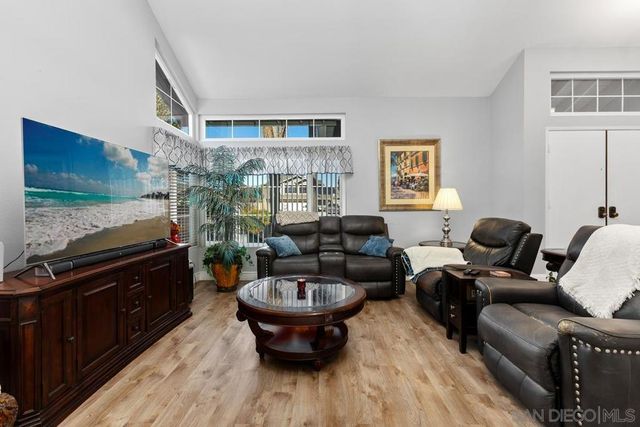 4475 Saint Andrews Place, Oceanside, CA 92057