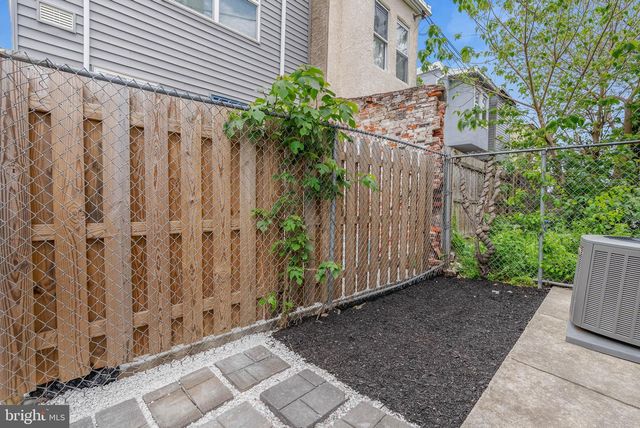 2455 HARLAN ST, Philadelphia, PA 19121