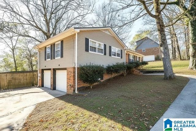 1327 3RD AVENUE SW, Alabaster, AL 35007