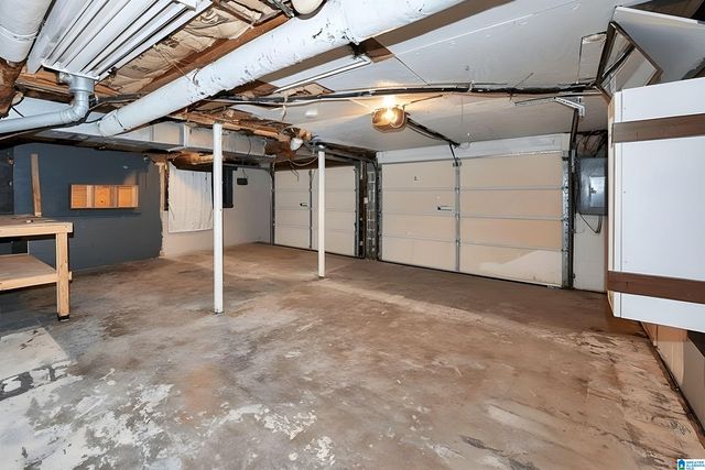 1327 3RD AVENUE SW, Alabaster, AL 35007