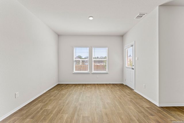 221 Scott Square, San Antonio, TX 78245