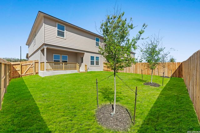 221 Scott Square, San Antonio, TX 78245