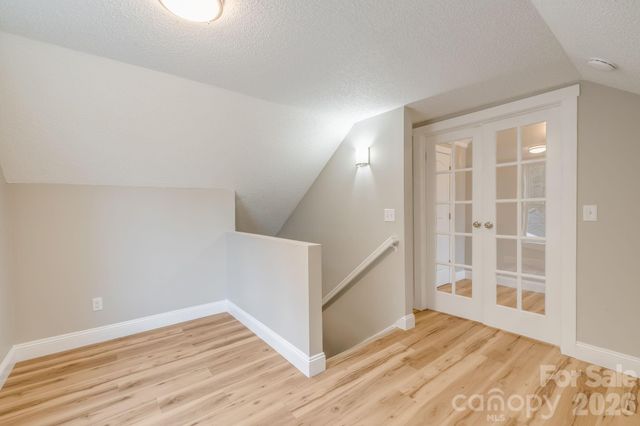 402 Sweetbriar Road N, Lake Lure, NC 28746