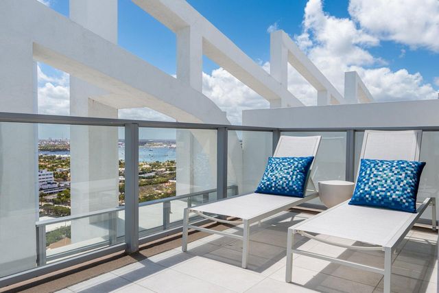 3100 N Ocean Drive H-PH3, Riviera Beach, FL 33404