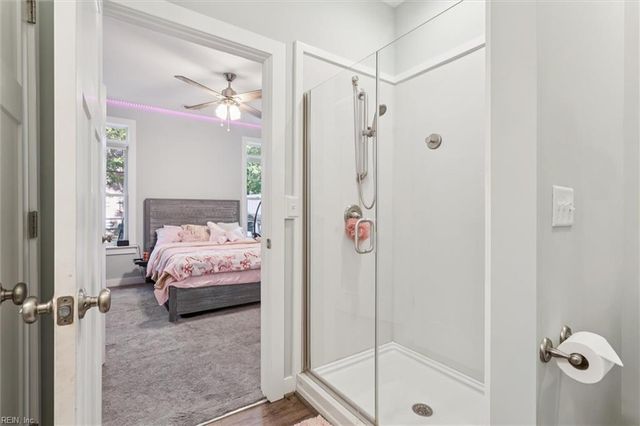 32 Village Park LN, Poquoson, VA 23662