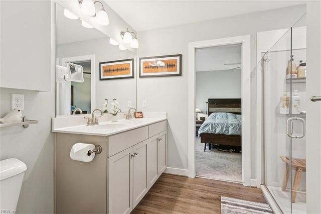 32 Village Park LN, Poquoson, VA 23662