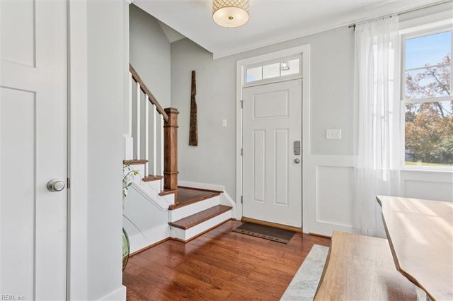 32 Village Park LN, Poquoson, VA 23662