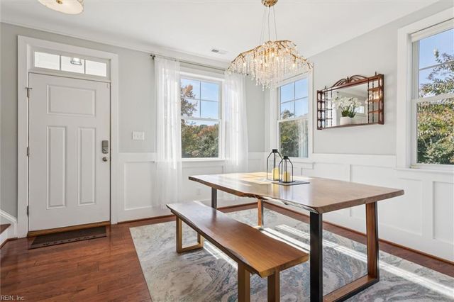 32 Village Park LN, Poquoson, VA 23662