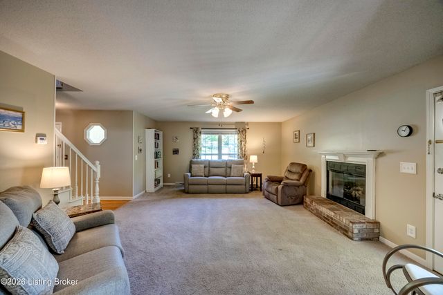 313 Finch Ct, Elizabethtown, KY 42701