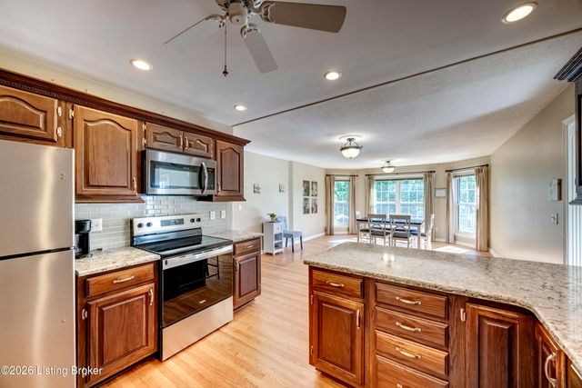 313 Finch Ct, Elizabethtown, KY 42701