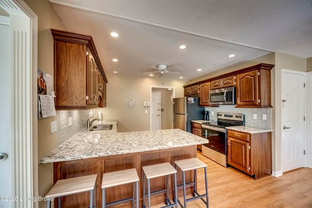 313 Finch Ct, Elizabethtown, KY 42701