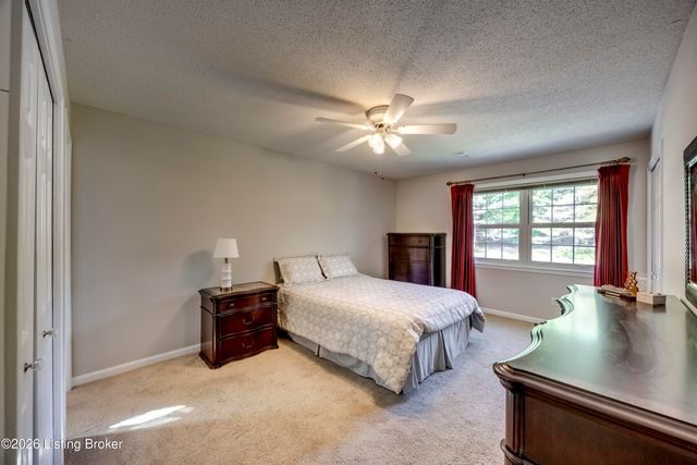 313 Finch Ct, Elizabethtown, KY 42701