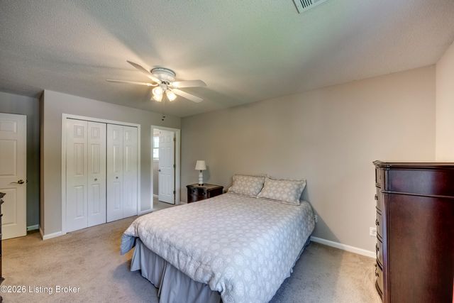 313 Finch Ct, Elizabethtown, KY 42701