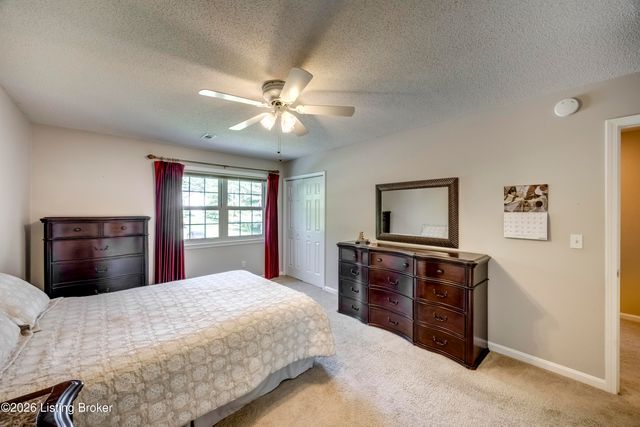 313 Finch Ct, Elizabethtown, KY 42701