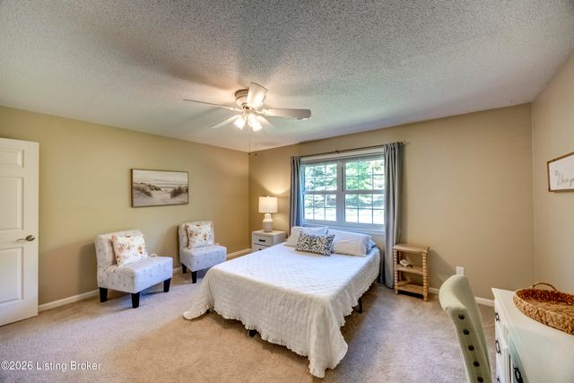 313 Finch Ct, Elizabethtown, KY 42701