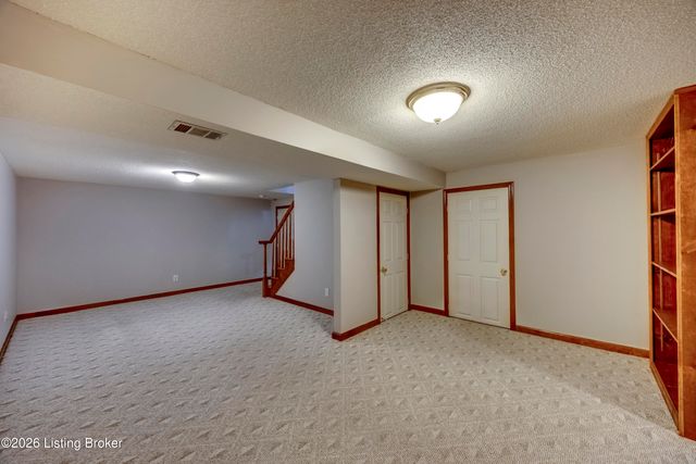 313 Finch Ct, Elizabethtown, KY 42701