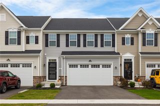 23 Keuka Lane, Canandaigua City, NY 14424