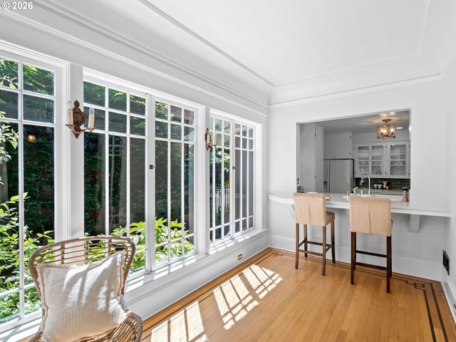 2414 Ne 19TH Ave, Portland, OR 97212
