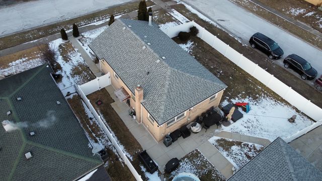 4501 W 123rd Place, Alsip, IL 60803