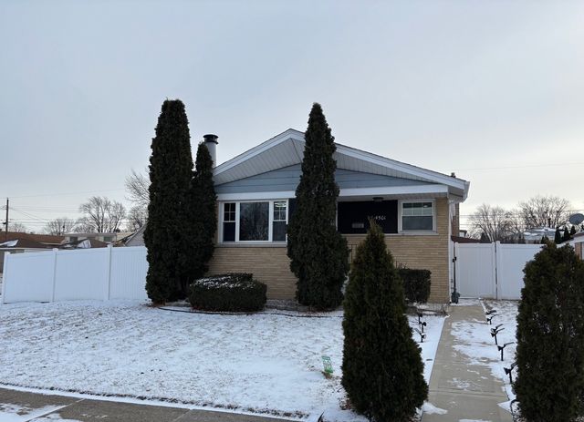 4501 W 123rd Place, Alsip, IL 60803