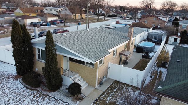 4501 W 123rd Place, Alsip, IL 60803