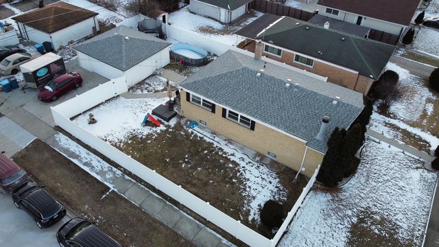 4501 W 123rd Place, Alsip, IL 60803