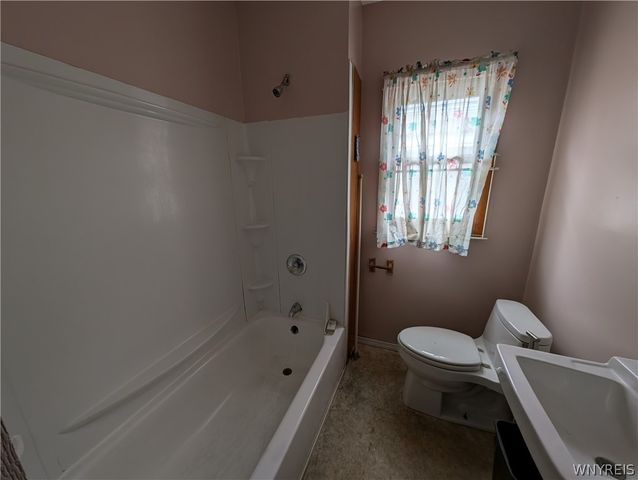 222 Lisbon Avenue Upper, Buffalo, NY 14215