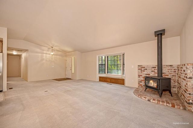 6374 Green Leaf Ln, Foresthill, CA 95631
