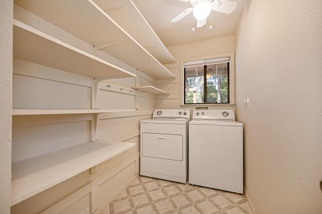 6374 Green Leaf Ln, Foresthill, CA 95631