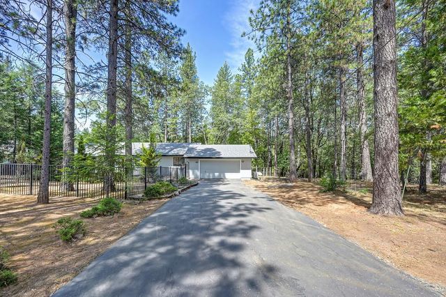 6374 Green Leaf Ln, Foresthill, CA 95631