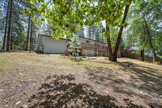 6374 Green Leaf Ln, Foresthill, CA 95631