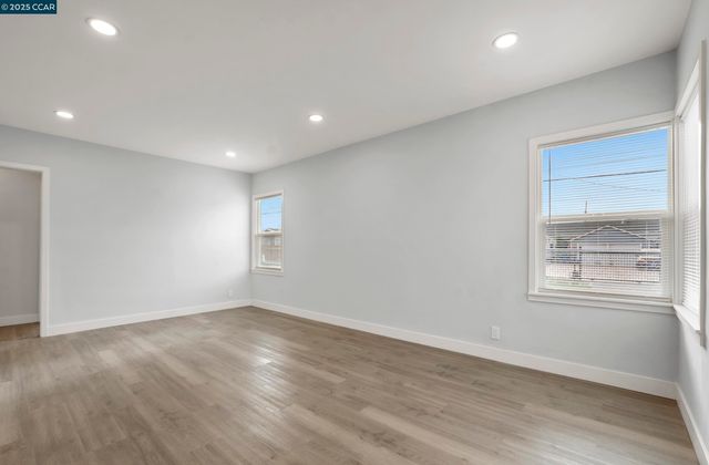 9028 A St, Oakland, CA 94603