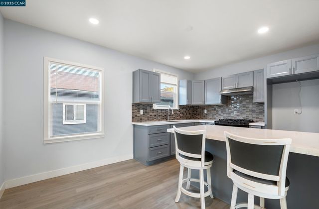 9028 A St, Oakland, CA 94603