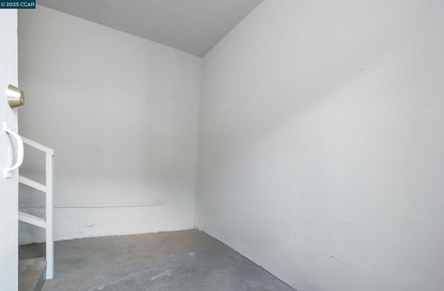 9028 A St, Oakland, CA 94603